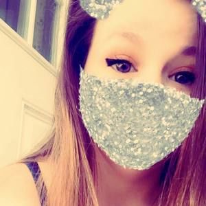 Meet your Posher, Britt